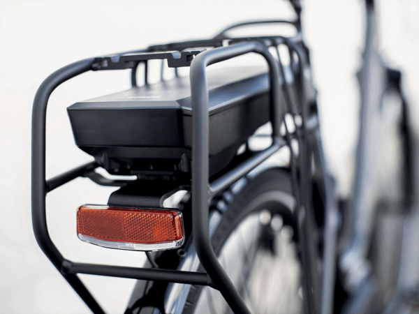 Elektrobicykel Trek District+ 4 Lowstep 500Wh Dnister Black 2022