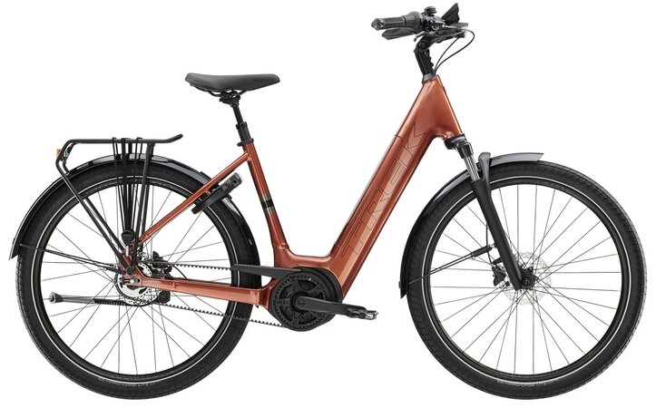 Elektrobicykel Trek District+ 4 Lowstep Pennyflake 725WH 2026