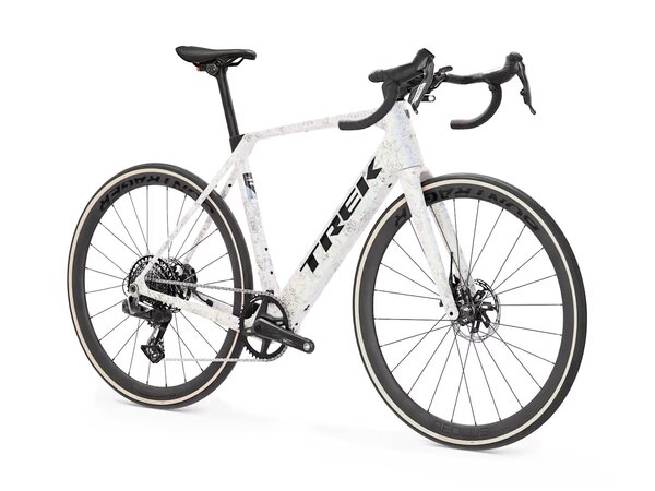 Elektrobicykel Trek Domane+ SL 7 AXS Gen 5 Mother of Pearl/Silver Marble 2027