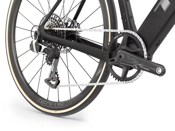 Elektrobicykel Trek Domane+ SL 9 AXS Gen 5 Matte Deep Smoke 2027
