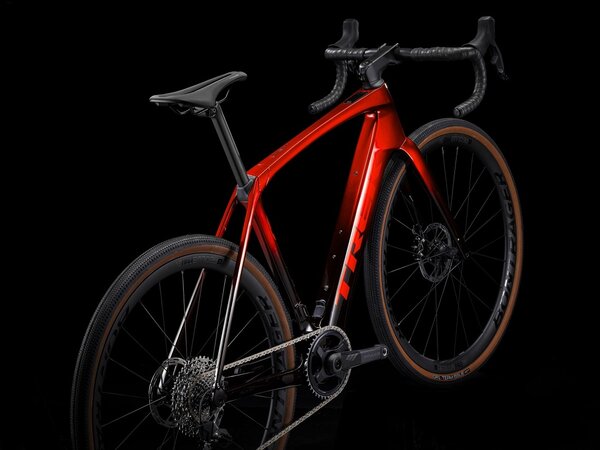 Elektrobicykel Trek Domane+ SLR 6 AXS Carbon Red Smoke 2024