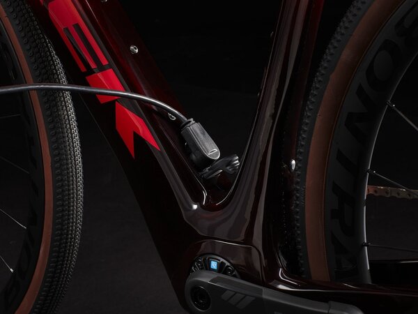 Elektrobicykel Trek Domane+ SLR 6 AXS Carbon Red Smoke 2024