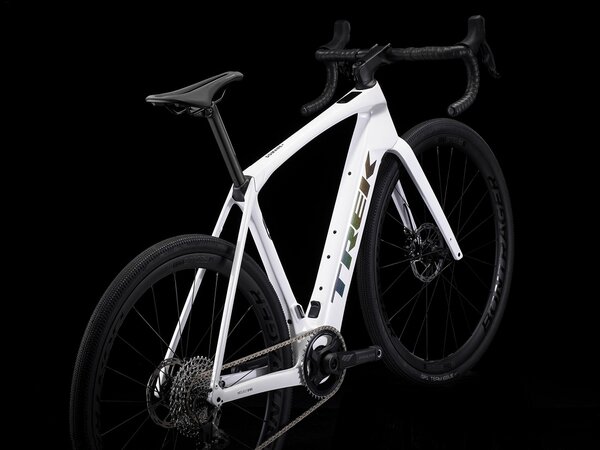 Elektrobicykel Trek Domane+ SLR 6 AXS Crystal White 2024