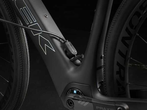 Elektrobicykel Trek Domane+ SLR 6 AXS Matte Deep Smoke 2024