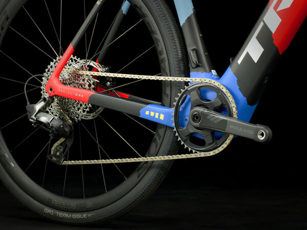 Elektrobicykel Trek Domane+ SLR 6 Pro Matte Trek Black 2024