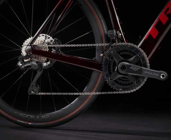 Elektrobicykel Trek Domane+ SLR 7 Carbon Red Smoke 2025