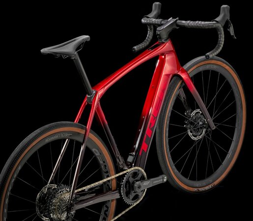 Elektrobicykel Trek Domane+ SLR 7 AXS Carbon Red Smoke 2025