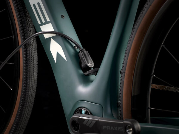 Elektrobicykel Trek Domane+ SLR 9 AXS Juniper 2024