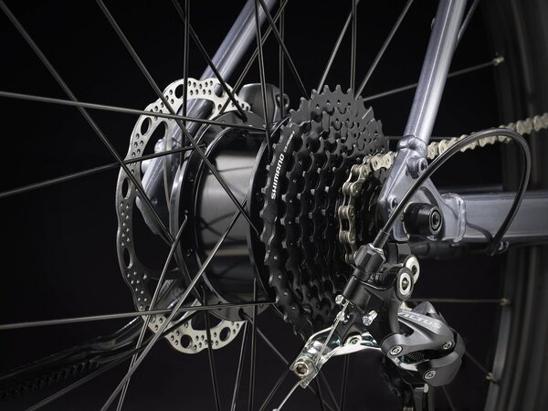 Elektrobicykel Trek Dual Sport+ 2 Stagger Galactic Grey 2023