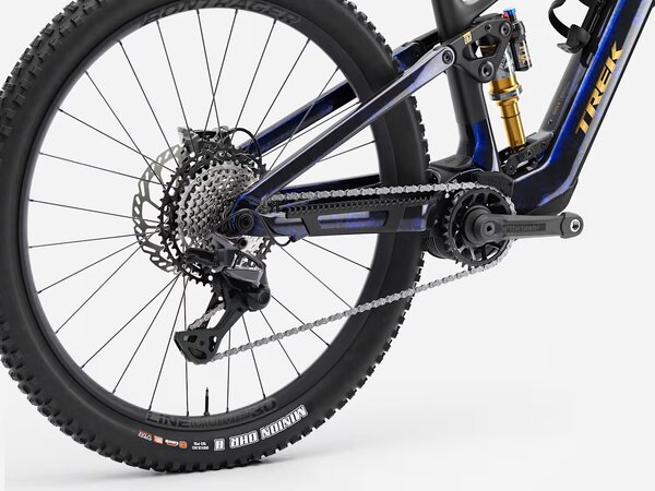 Elektrobicykel Trek Fuel+ EX 9.8 XT Gen 2 Gloss Navy Smoke/Matte Trek Black 2027