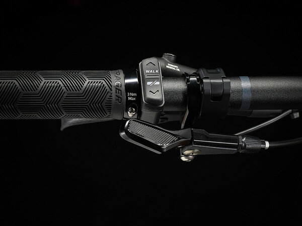 Elektrobicykel Trek Fuel EXe 9.7 Mulsanne Blue 2023