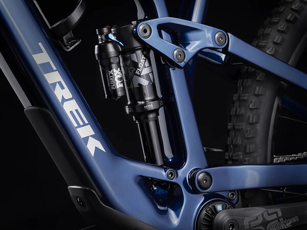Elektrobicykel Trek Fuel EXe 9.7 Mulsanne Blue 2023