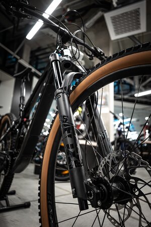 Elektrobicykel Trek Fuel EXe 9.7 Deep Smoke 2025