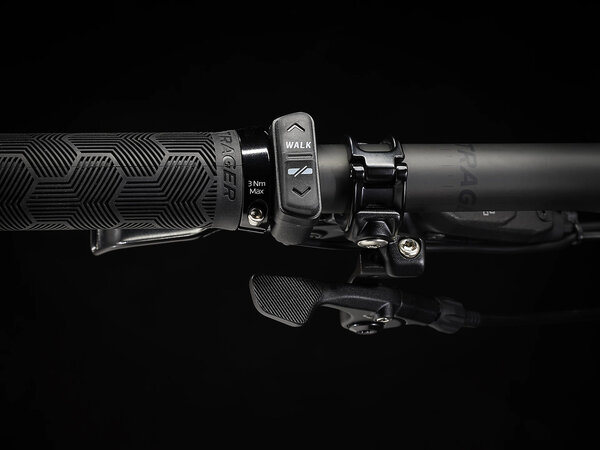 Elektrobicykel Trek Fuel EXe 9.8 GX AXS Deep Smoke 2023