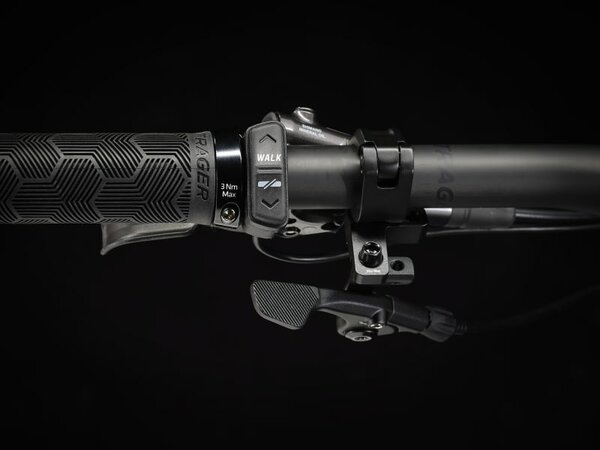 Elektrobicykel Trek Fuel EXe 9.8 GX AXS T-Type Deep Smoke 2024