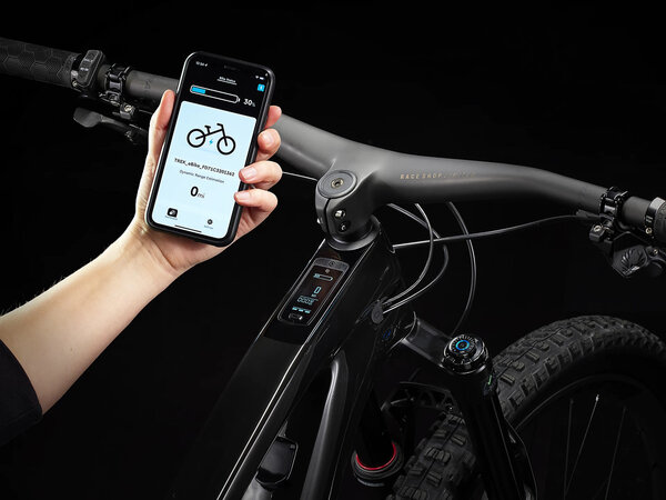 Elektrobicykel Trek Fuel EXe 9.8 XT Deep Smoke 2023