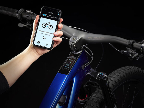 Elektrobicykel Trek Fuel EXe 9.8 XT Mulsanne Blue 2023