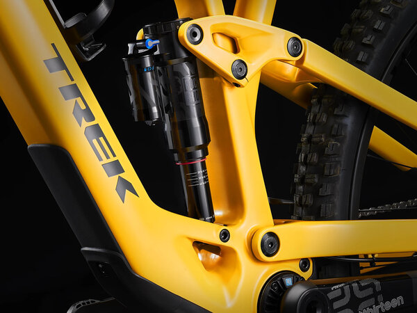 Elektrobicykel Trek Fuel EXe 9.8 XT Satin Baja Yellow 2023