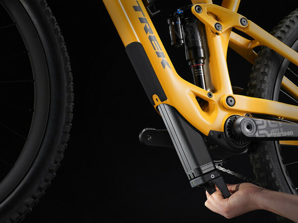 Elektrobicykel Trek Fuel EXe 9.8 XT Satin Baja Yellow 2023
