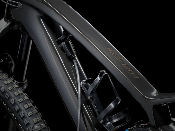 Elektrobicykel Trek Fuel EXe 9.8 Deep Smoke 2025