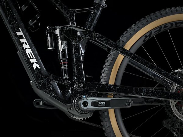 Elektrobicykel Trek Fuel EXe 9.9 X0 AXS T-Type Dark Star 2025