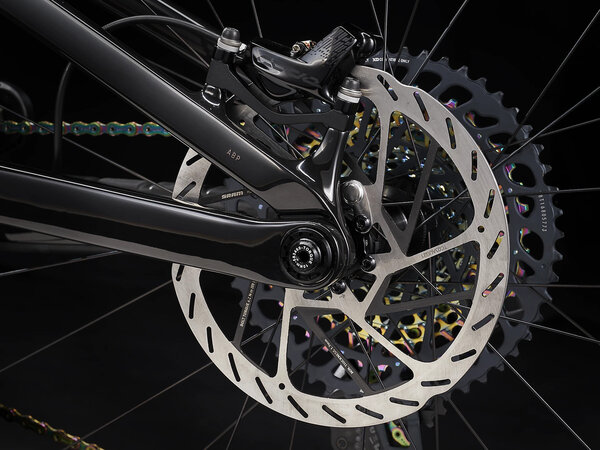 Elektrobicykel Trek Fuel EXe 9.9 XX1 AXS Deep Smoke 2023