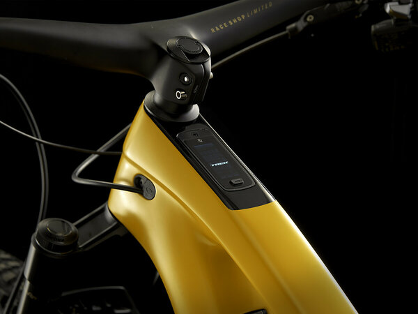 Elektrobicykel Trek Fuel EXe 9.9 XX1 AXS Satin Baja Yellow 2023