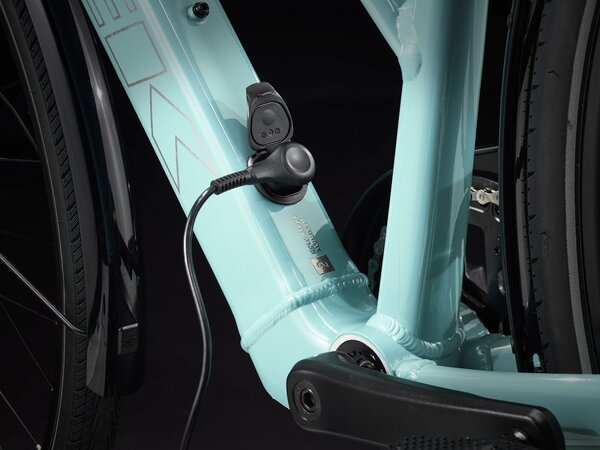 Elektrobicykel Trek FX+ 2 Stagger Blue Sage 2023