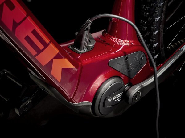 Elektrobicykel Trek Marlin+ 6 Crimson 2025