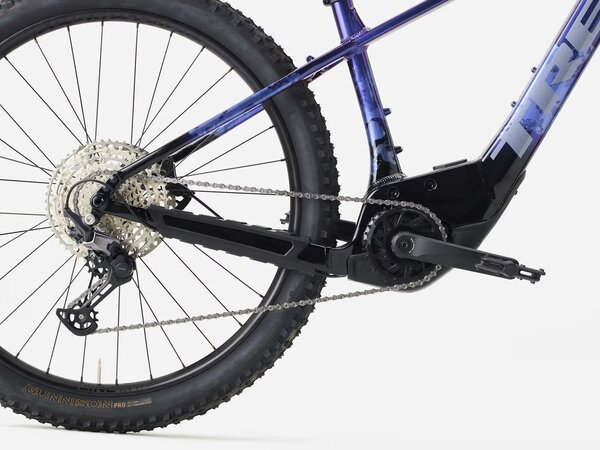 Elektrobicykel Trek Marlin+ 8 Purple Flip/Black Fade 2026