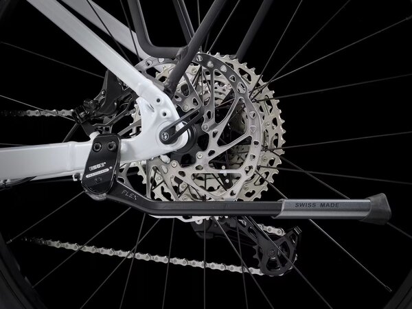 Elektrobicykel Trek Powerfly+ Sport 5 Equipped Gen 4 White Prismatic/Plasma Grey Pearl 2024