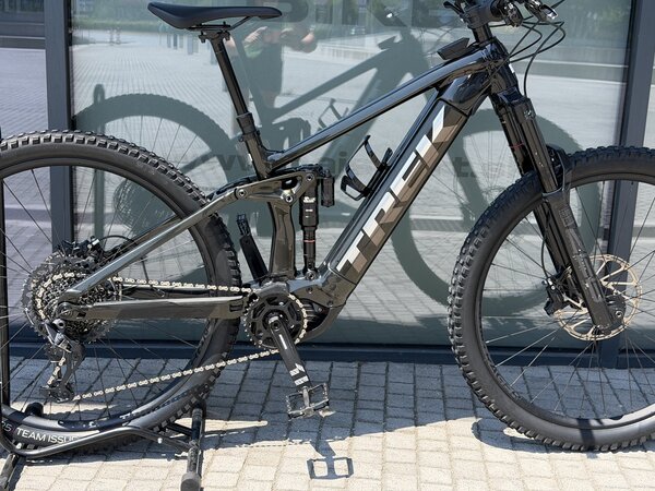 Testovaný elektrobicykel Trek Rail+ 9.5 Gen 4 Black Olive 2024 R016