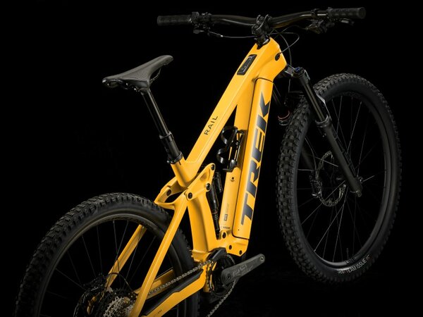 Elektrobicykel Trek Rail 9.8 XT Gen 4 Satin Baja Yellow 2024