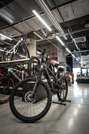 Elektrobicykel Trek Slash+ 9.7 SLX/XT Olive Drab 2025