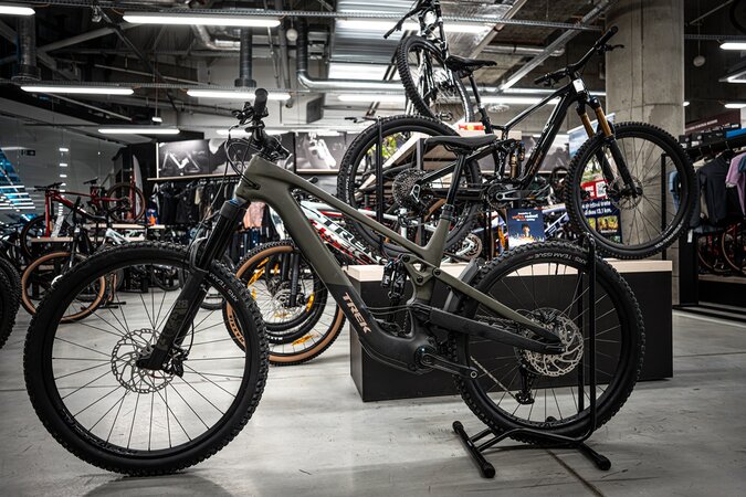 Elektrobicykel Trek Slash+ 9.7 SLX/XT Olive Drab 2025