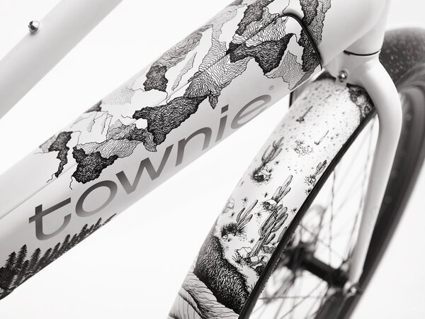 Elektrobicykel Electra Townie Path Go! 10D Step-Thru Pearl White 2025