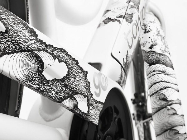 Elektrobicykel Electra Townie Path Go! 10D Step-Thru Pearl White 2025