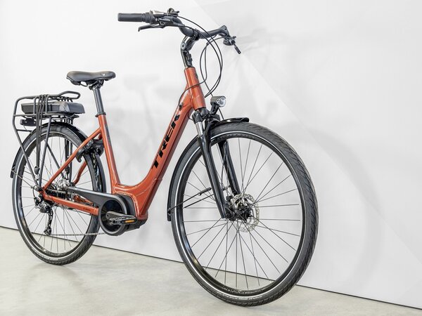 Elektrobicykel Trek Verve+ 1 Lowstep 500Wh Penny Flake 2023