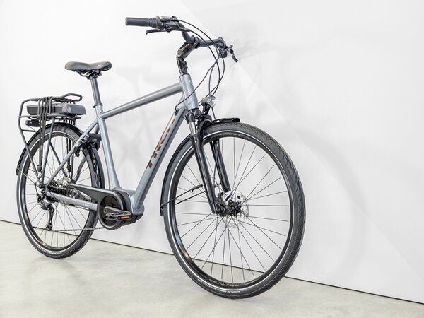 Elektrobicykel Trek Verve+ 1 400Wh Galactic Grey 2023