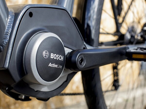 Elektrobicykel Trek Verve+ 1 500Wh Solid Charcoal 2023