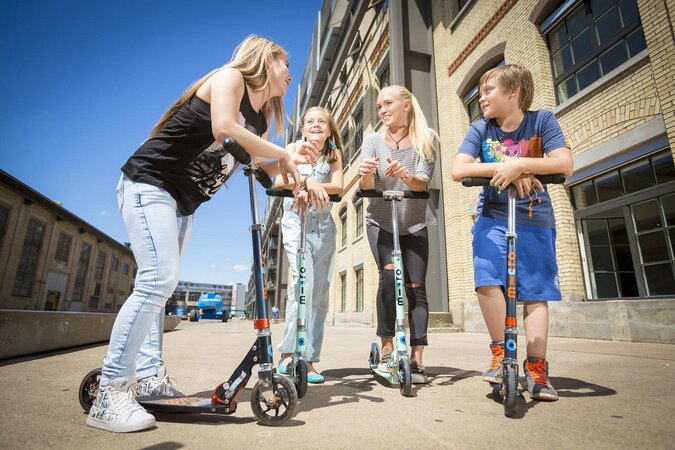 Kolobežka Micro Speed Black