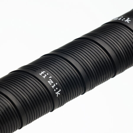 Omotávky Fizik Vento Microtex 2mm Tacky Black