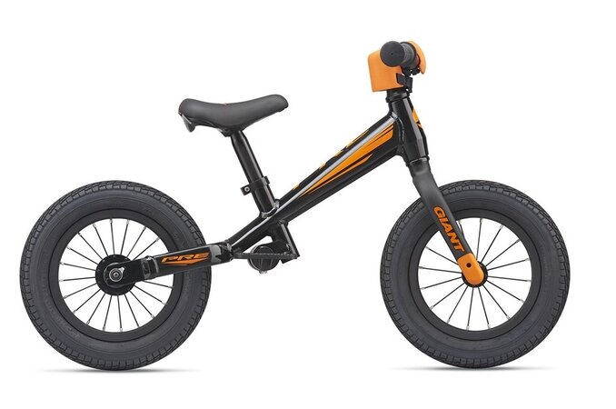 Odrážadlo Giant Pre Black/Orange 2021