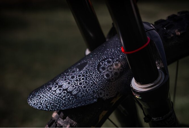 Blatník Rie:sel Design Schlamm PE Los Muertos