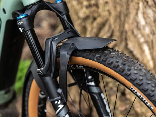 Predný blatník BBB BFD-61F FullGuard