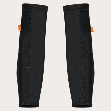 Chrániče lakťov Oakley All Mountain D3O Elbow Grd Blackout