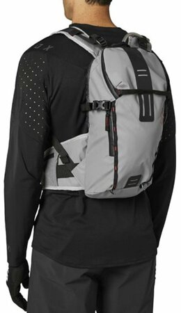 Batoh Utility Hydration Medium Pack Grey 11,6