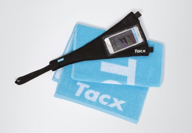 Púzdro na smartón + tréningový uterák Garmin Tacx