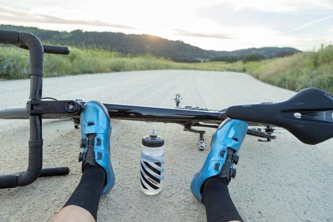 Fľaša Giant Doublespring 0,60l Transparent Gray/Black