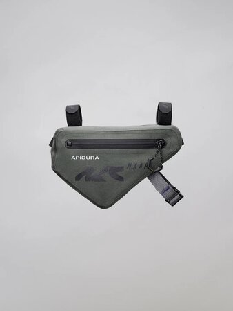 Cyklistická brašňa MAAP x Apidura Frame Pack 1L Loam